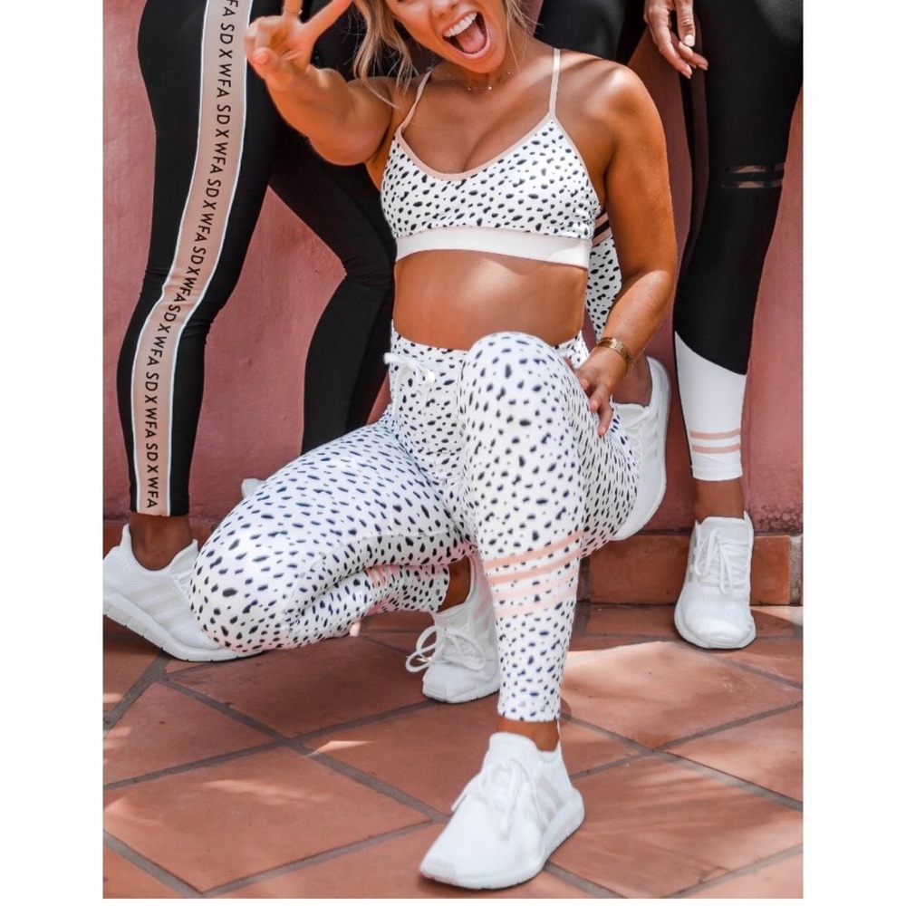 Sarah’s Day 101 day dreamers leggings